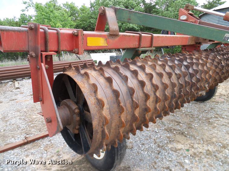 image for item AO9310 Brillion cultipacker