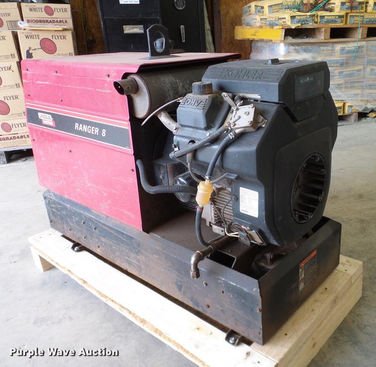 image for item AO9311 Lincoln Ranger 8 welder/generator