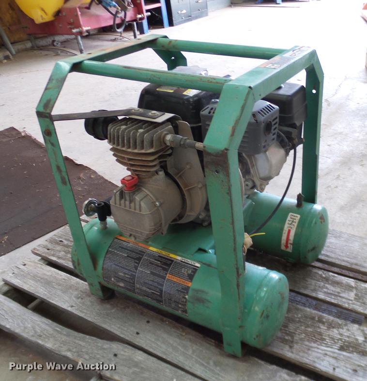 Speedaire 46B42 air compressor in Lawton, OK  Item AO9313 sold 