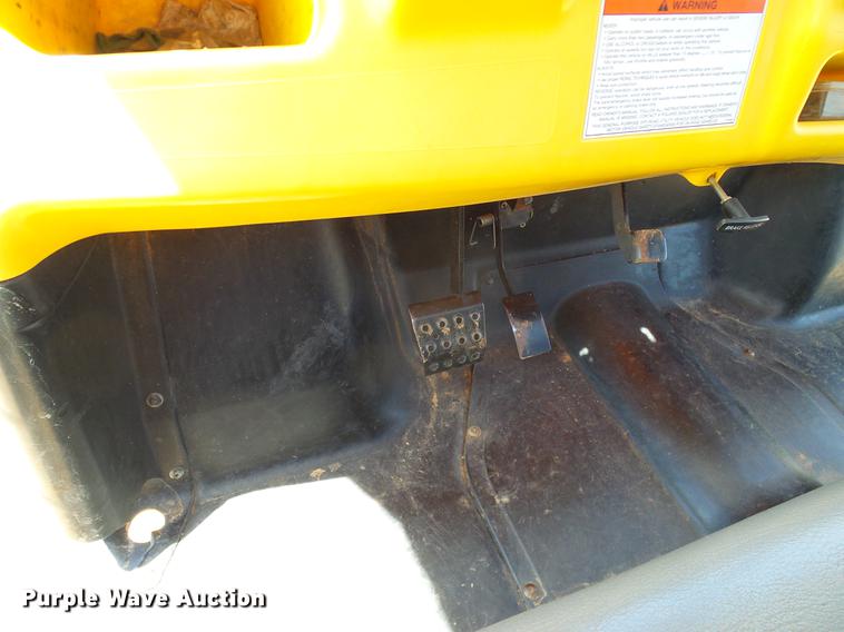 image for item AO9326 2003 Polaris Ranger utility vehicle