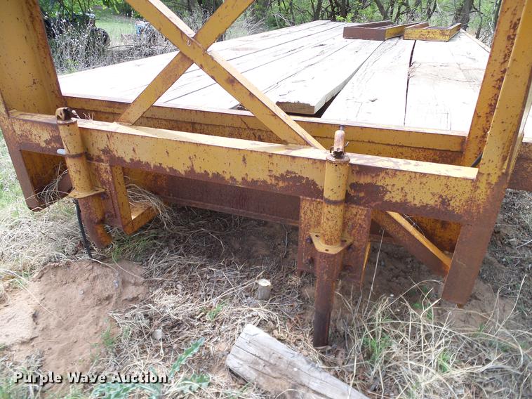 image for item DD8171 Belshe equipment trailer