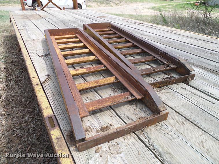 image for item DD8171 Belshe equipment trailer