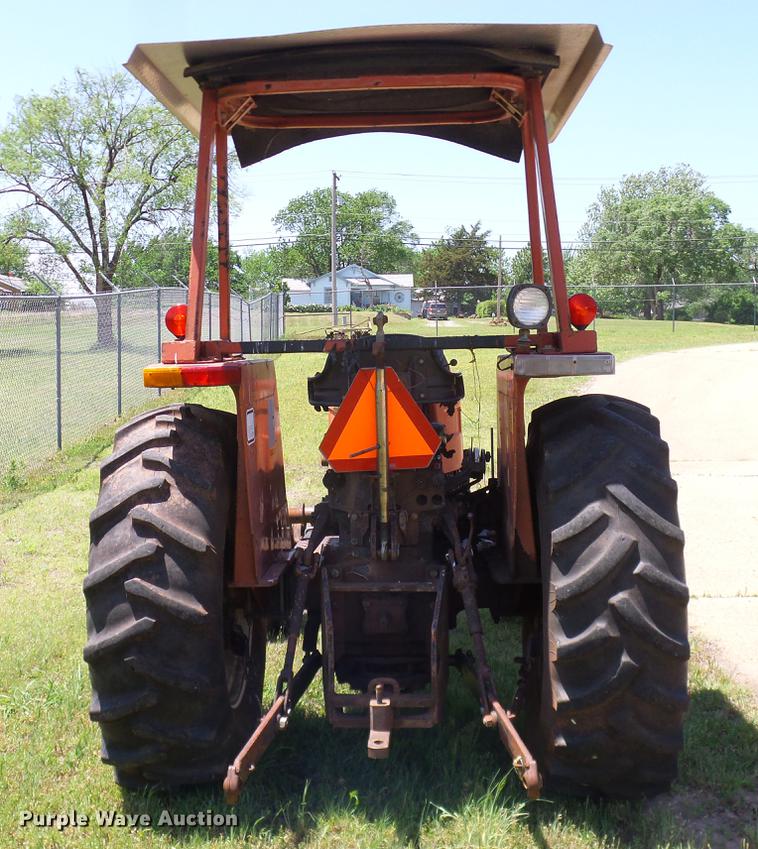 image for item DD8173 Fiat Hesston 466 tractor