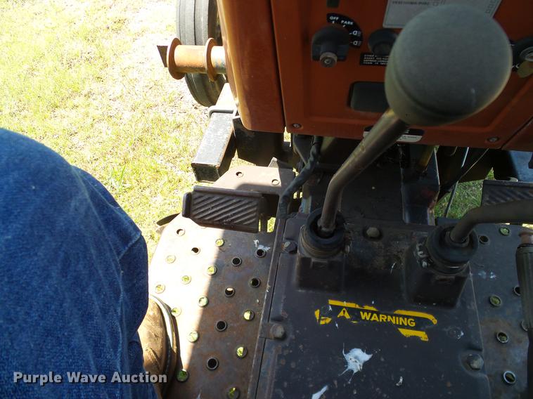 image for item DD8173 Fiat Hesston 466 tractor