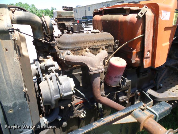 image for item DD8173 Fiat Hesston 466 tractor