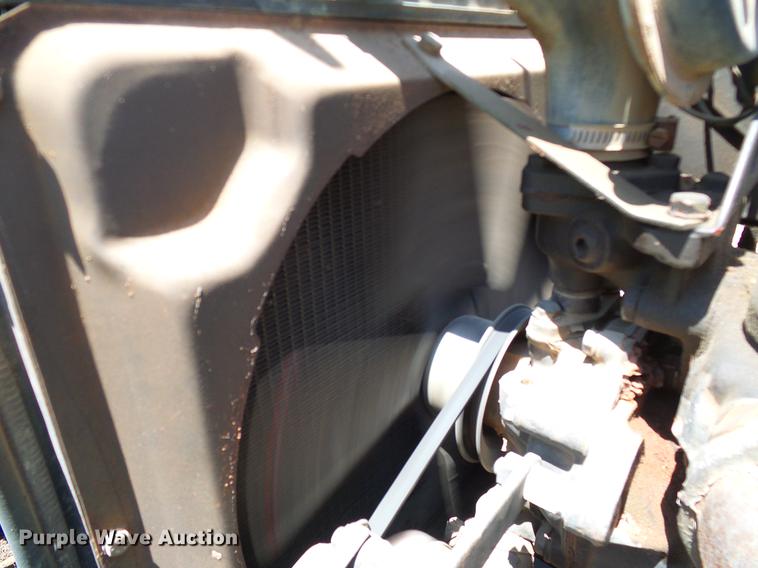 image for item DD8173 Fiat Hesston 466 tractor