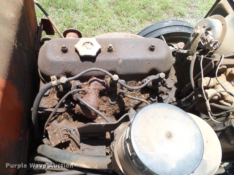 image for item DD8173 Fiat Hesston 466 tractor