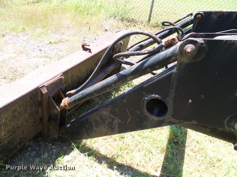 image for item DD8173 Fiat Hesston 466 tractor