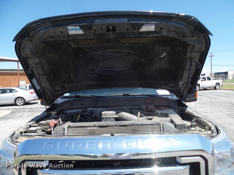 image for item DD8193 2015 Ford F250 Super Duty XLT Crew Cab pickup truck