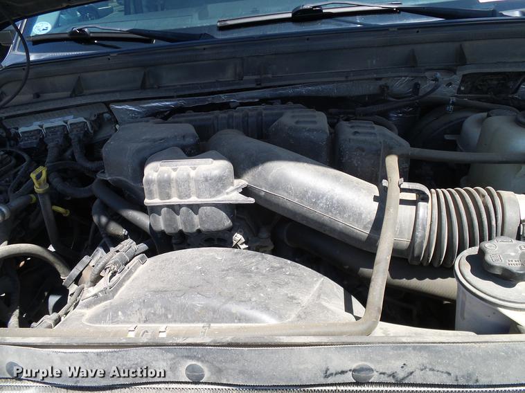 image for item DD8193 2015 Ford F250 Super Duty XLT Crew Cab pickup truck