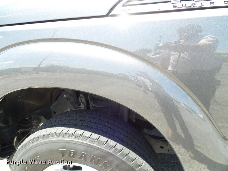 image for item DD8193 2015 Ford F250 Super Duty XLT Crew Cab pickup truck