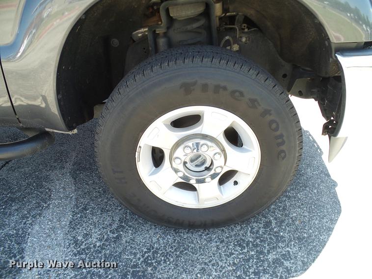 image for item DD8193 2015 Ford F250 Super Duty XLT Crew Cab pickup truck