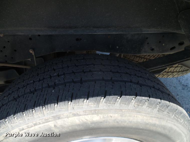 image for item DD8193 2015 Ford F250 Super Duty XLT Crew Cab pickup truck