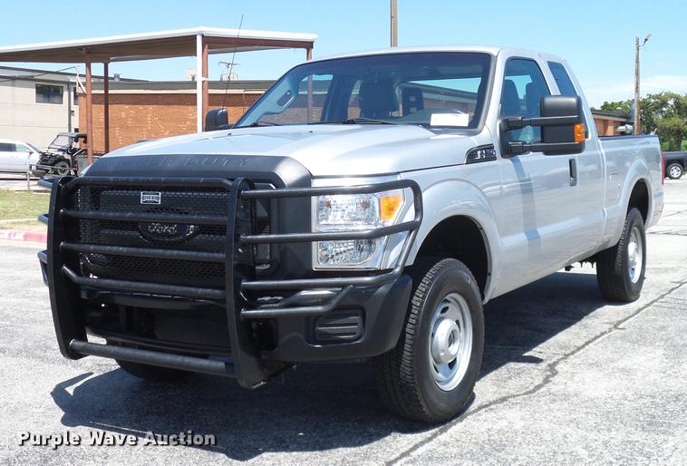 image for item DD8194 2012 Ford F250 Super Duty SuperCab pickup truck