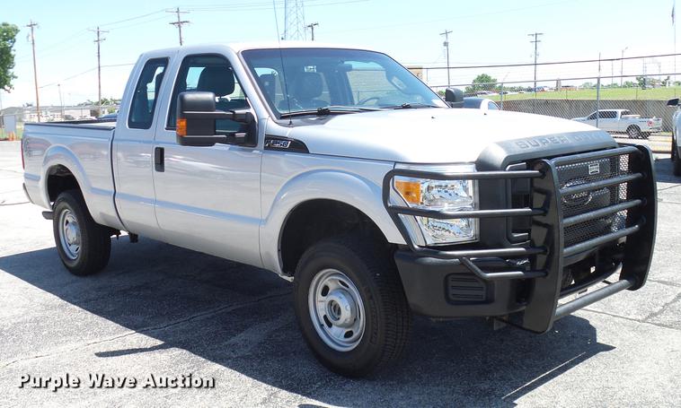 image for item DD8194 2012 Ford F250 Super Duty SuperCab pickup truck