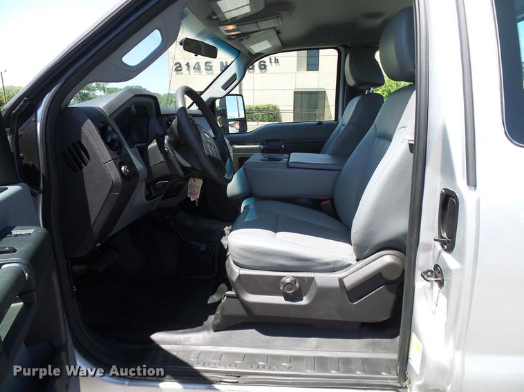 image for item DD8194 2012 Ford F250 Super Duty SuperCab pickup truck