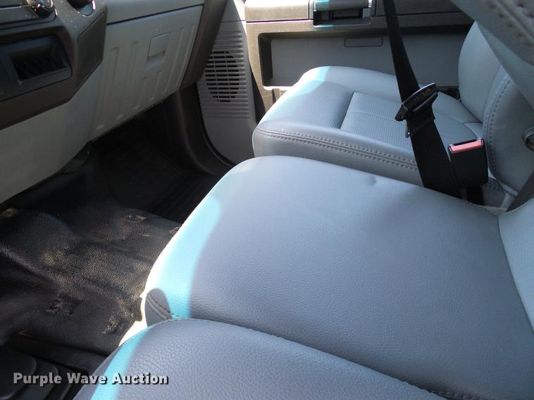 image for item DD8194 2012 Ford F250 Super Duty SuperCab pickup truck