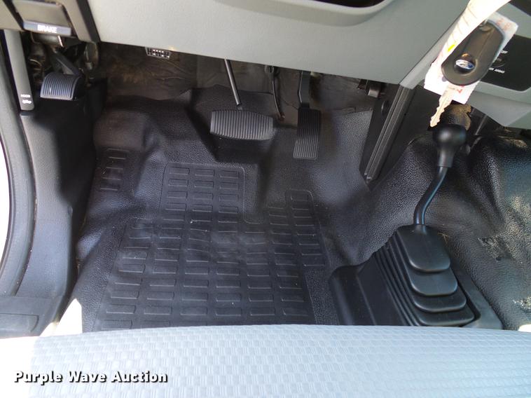 image for item DD8194 2012 Ford F250 Super Duty SuperCab pickup truck