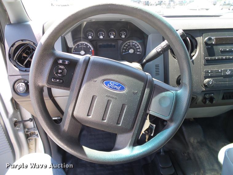 image for item DD8194 2012 Ford F250 Super Duty SuperCab pickup truck