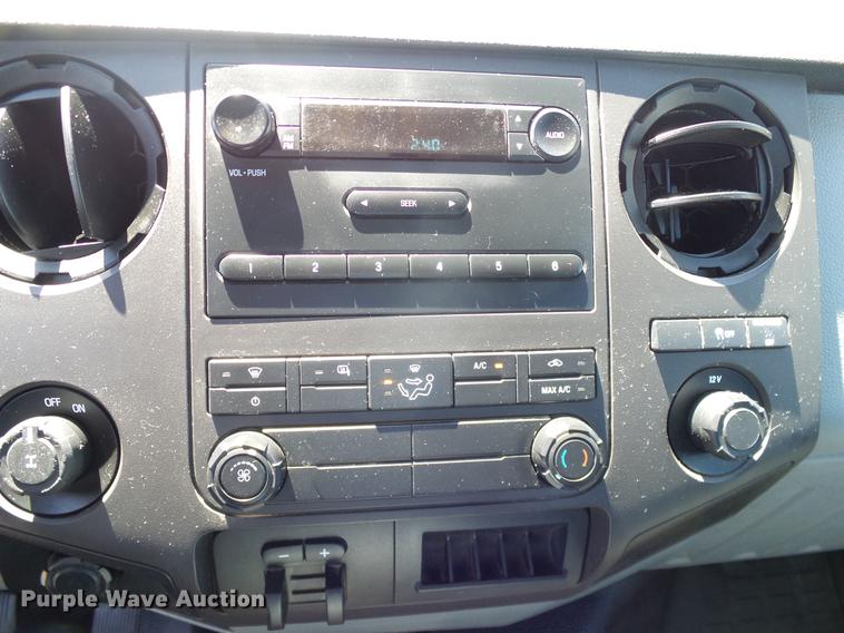 image for item DD8194 2012 Ford F250 Super Duty SuperCab pickup truck