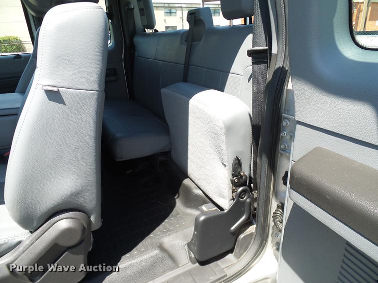 image for item DD8194 2012 Ford F250 Super Duty SuperCab pickup truck