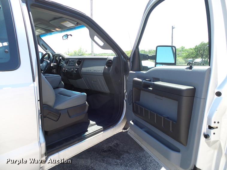 image for item DD8194 2012 Ford F250 Super Duty SuperCab pickup truck