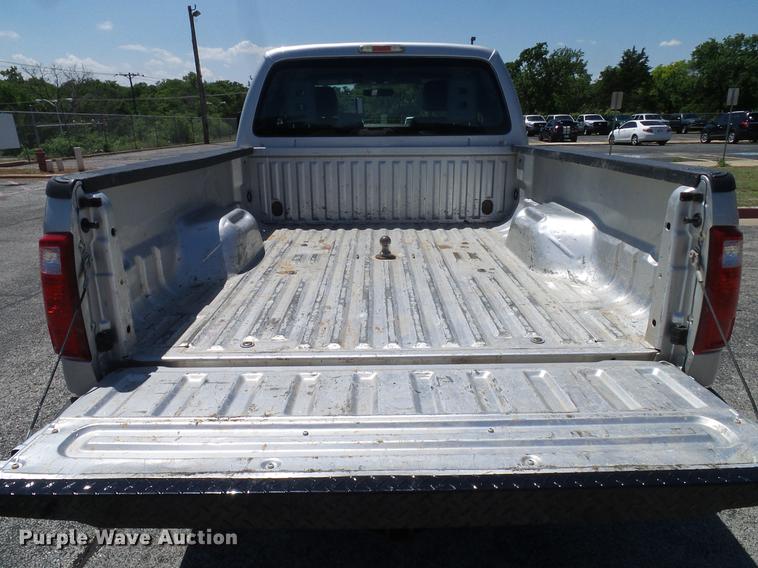 image for item DD8194 2012 Ford F250 Super Duty SuperCab pickup truck