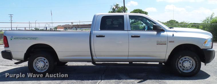 image for item DD8195 2013 Dodge Ram 2500HD Crew Cab pickup truck