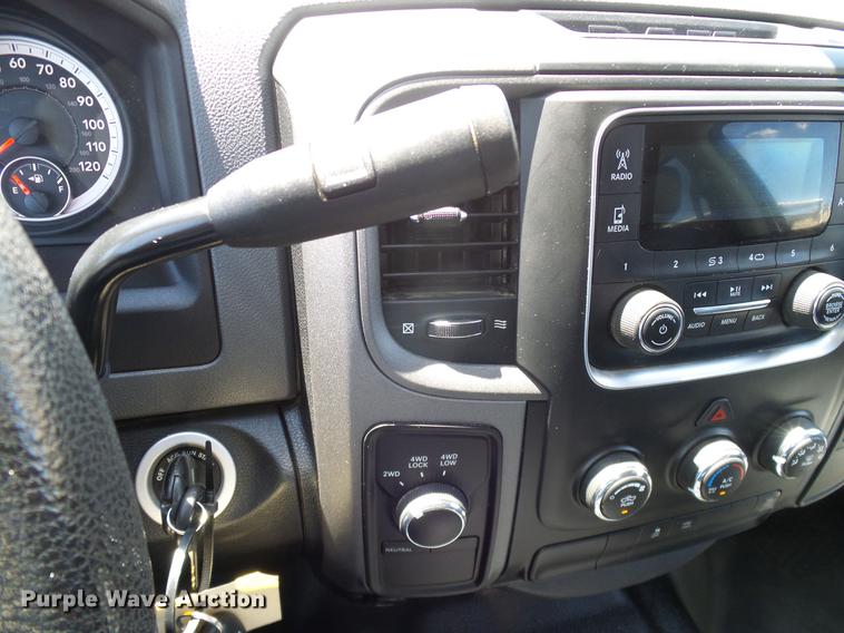 image for item DD8195 2013 Dodge Ram 2500HD Crew Cab pickup truck