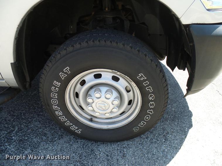 image for item DD8195 2013 Dodge Ram 2500HD Crew Cab pickup truck