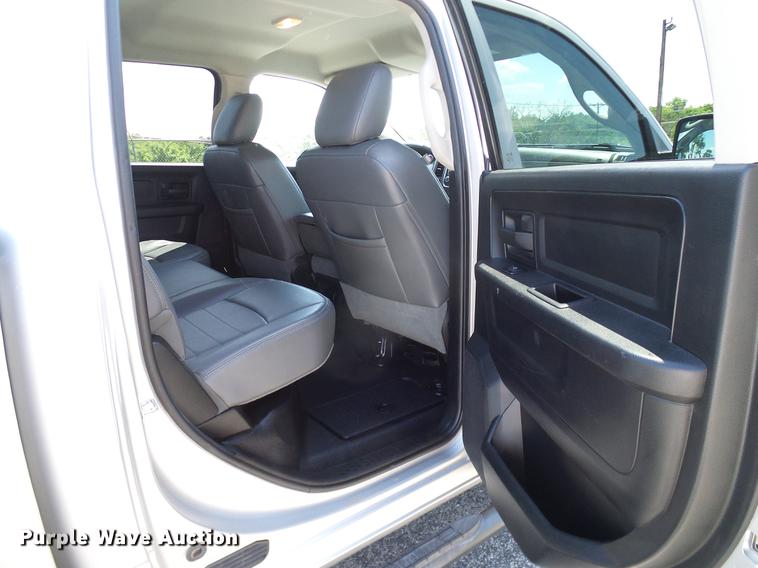 image for item DD8196 2013 Dodge Ram 2500HD Crew Cab pickup truck