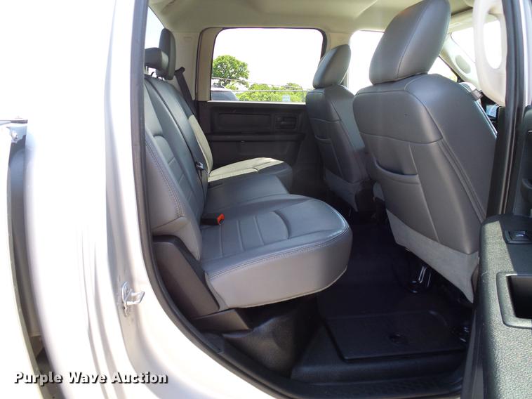 image for item DD8196 2013 Dodge Ram 2500HD Crew Cab pickup truck