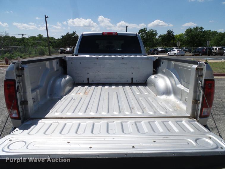 image for item DD8196 2013 Dodge Ram 2500HD Crew Cab pickup truck