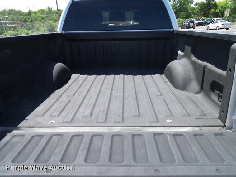 image for item DD8197 2011 Ford F150 SuperCrew pickup truck