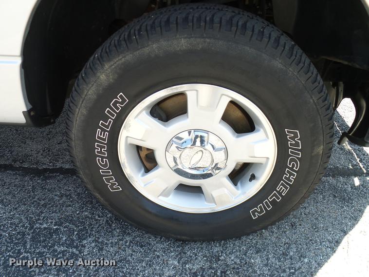 image for item DD8197 2011 Ford F150 SuperCrew pickup truck