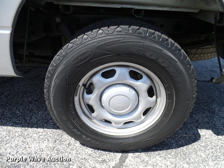 image for item DD8198 2011 Ford F150 SuperCrew pickup truck