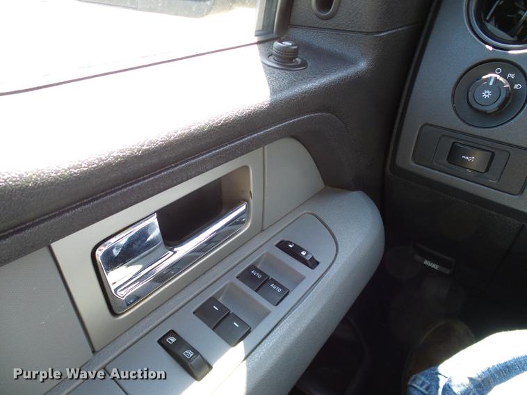 image for item DD8199 2011 Ford F150 SuperCrew pickup truck