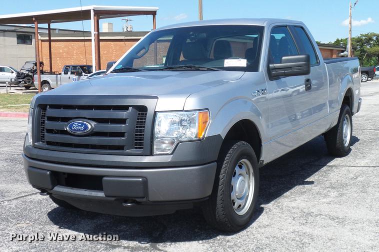 image for item DD8200 2011 Ford F150 SuperCab pickup truck