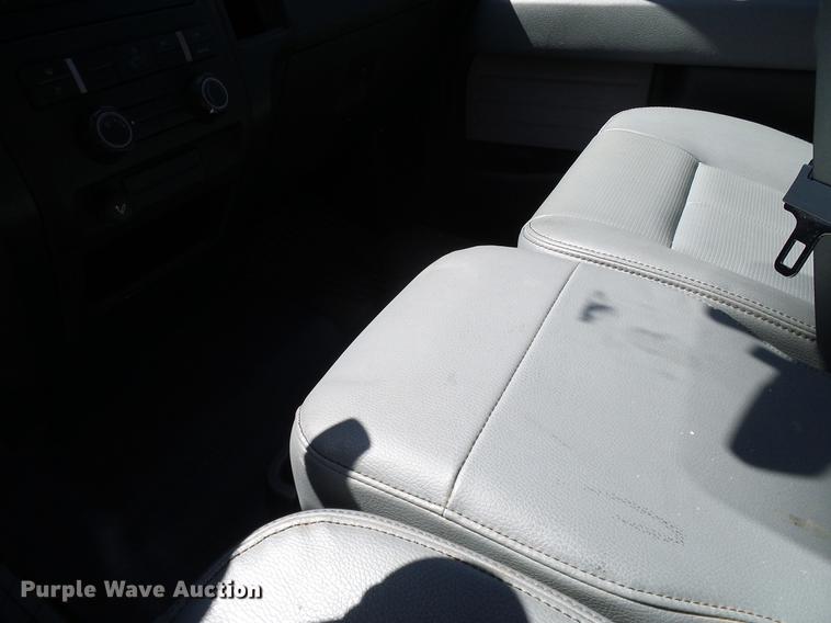 image for item DD8200 2011 Ford F150 SuperCab pickup truck