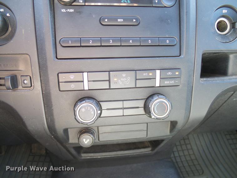 image for item DD8200 2011 Ford F150 SuperCab pickup truck