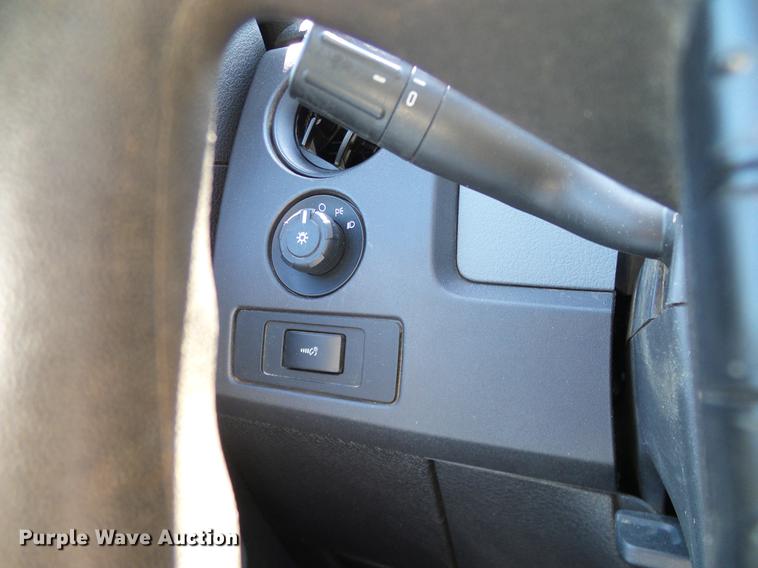 image for item DD8200 2011 Ford F150 SuperCab pickup truck