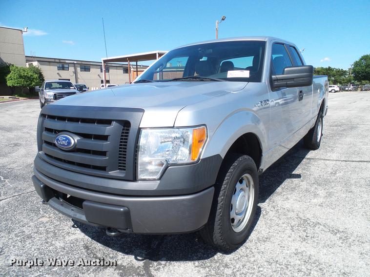image for item DD8200 2011 Ford F150 SuperCab pickup truck