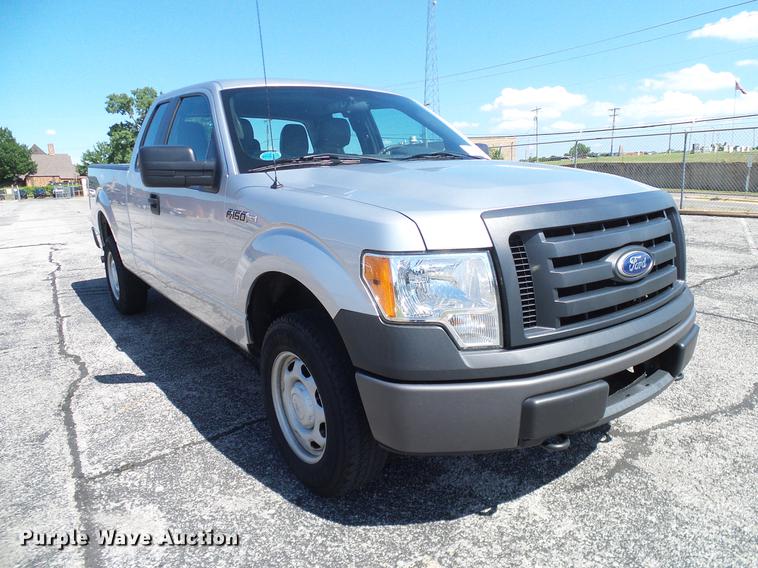 image for item DD8200 2011 Ford F150 SuperCab pickup truck
