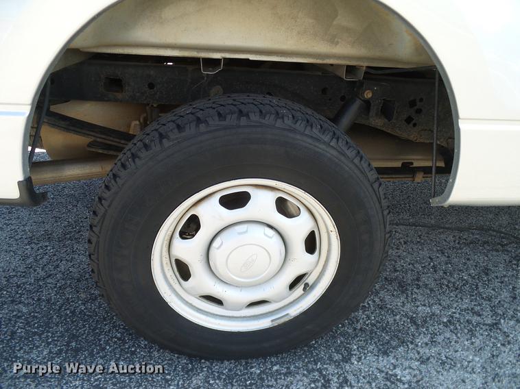 image for item DD8200 2011 Ford F150 SuperCab pickup truck