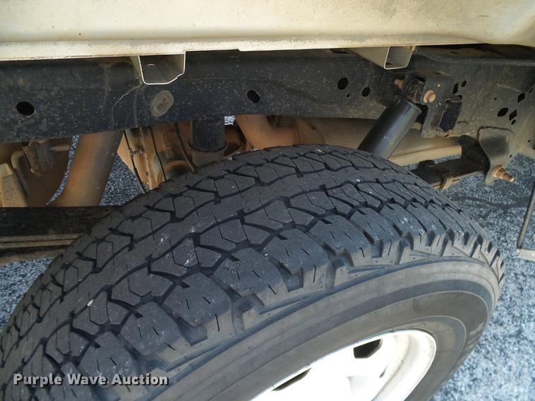 image for item DD8200 2011 Ford F150 SuperCab pickup truck