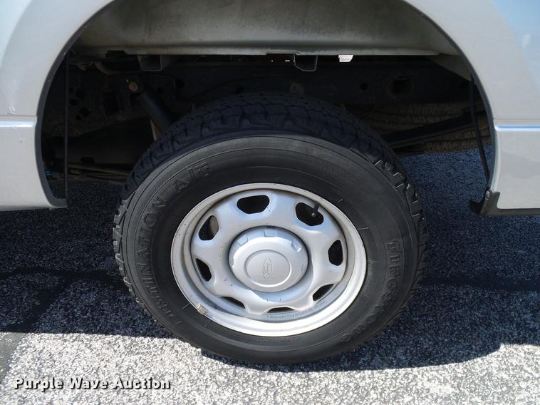 image for item DD8200 2011 Ford F150 SuperCab pickup truck