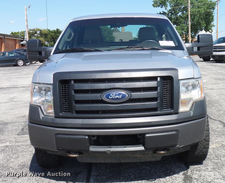 image for item DD8201 2010 Ford F150 SuperCab pickup truck