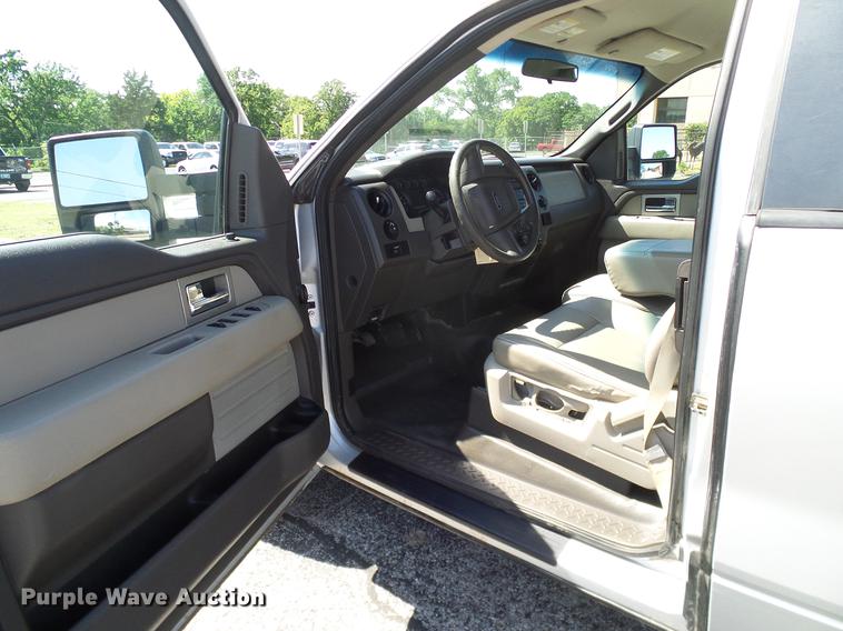 image for item DD8201 2010 Ford F150 SuperCab pickup truck