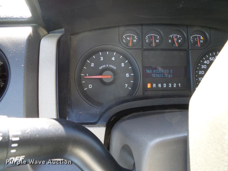 image for item DD8201 2010 Ford F150 SuperCab pickup truck