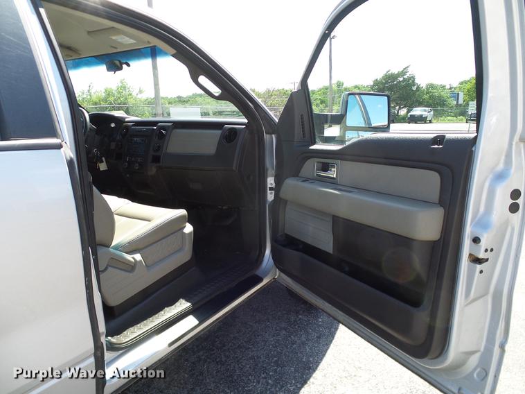 image for item DD8201 2010 Ford F150 SuperCab pickup truck